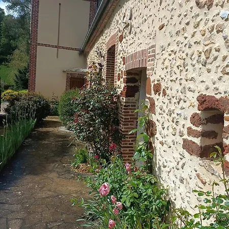 Maison Confortable Avec Jardin - Longny Les Villages * Malétable