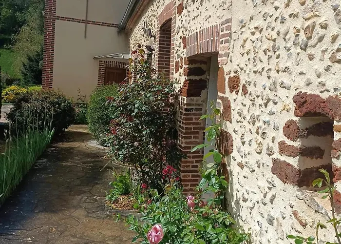 Maison Confortable Avec Jardin - Longny Les Villages * Malétable